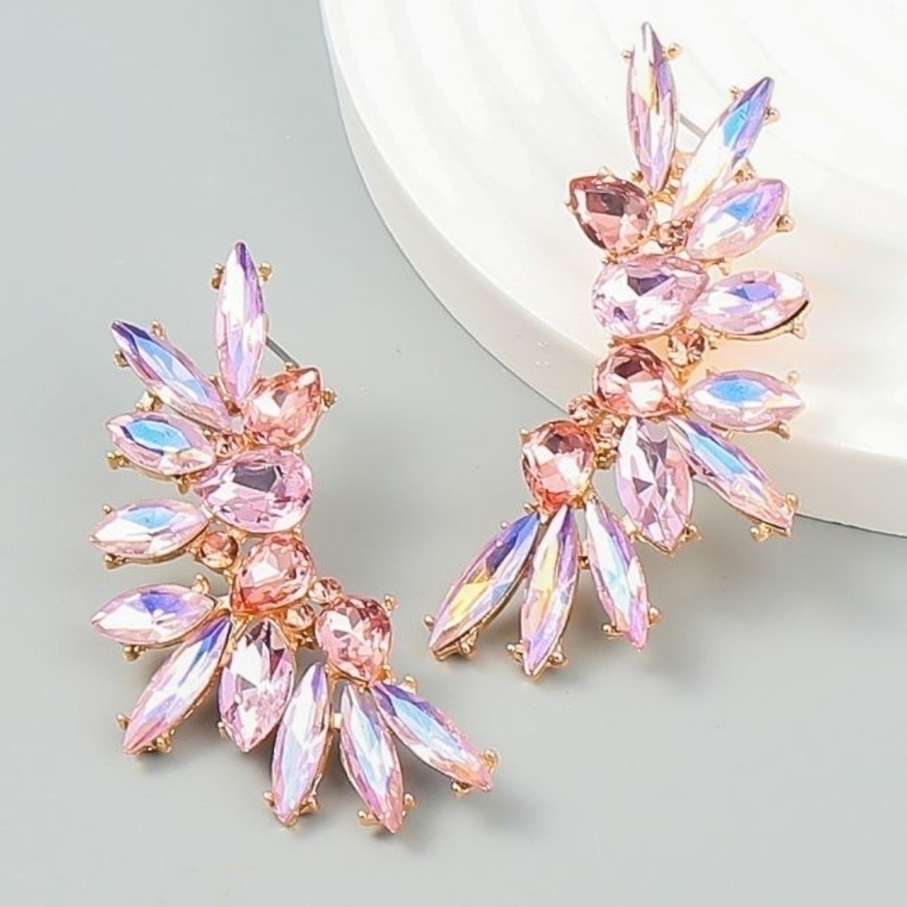 Rhinestone Wing Shape Stud Earrings In Pink